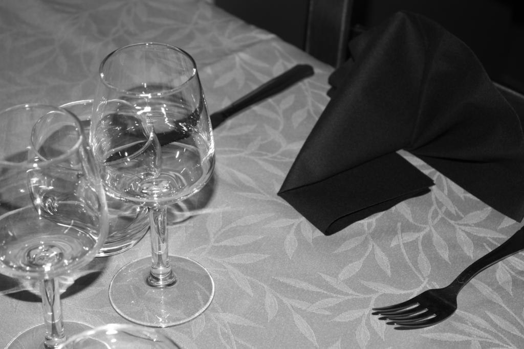 Logis Hotel Restaurant Le Flamant Rose Camargue Albaron Zewnętrze zdjęcie