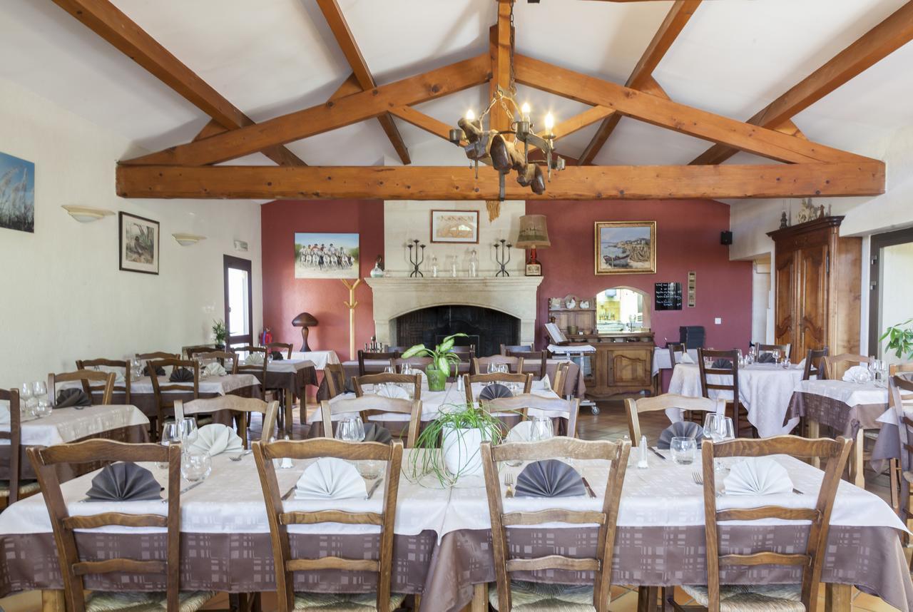 Logis Hotel Restaurant Le Flamant Rose Camargue Albaron Zewnętrze zdjęcie